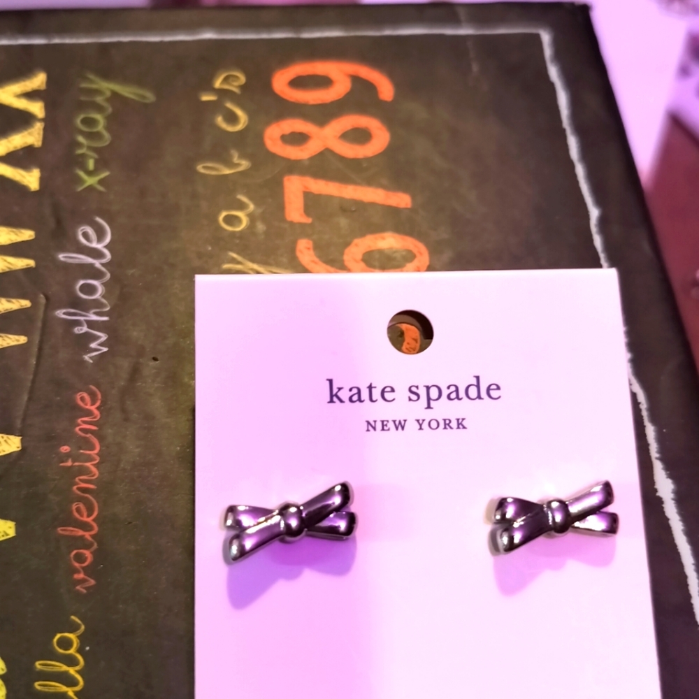 Kate Spade Posted Double Bows